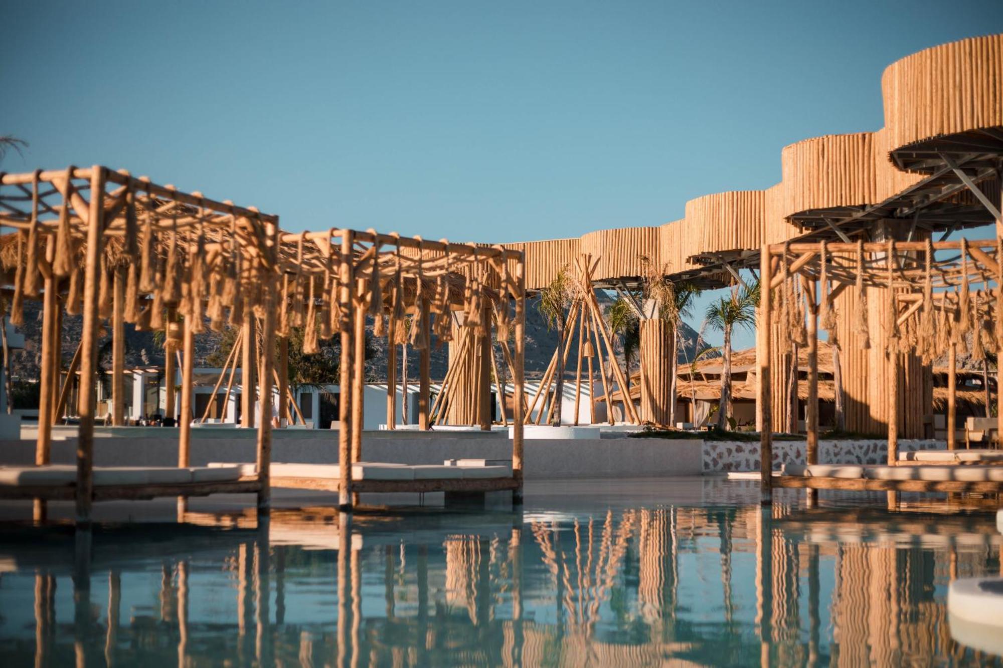 Alia Luxury Suites And Spa Haraki Dış mekan fotoğraf